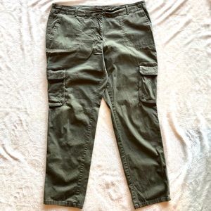 JJill olive cargo pants